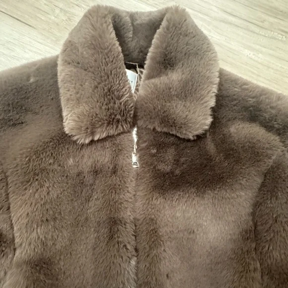 Maeve Chocolate Faux Fur Coat - Picture 6 of 9
